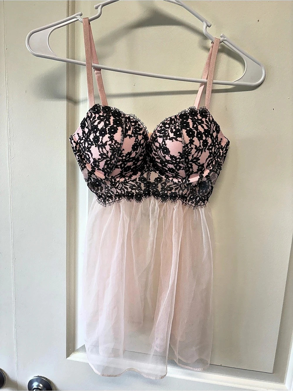 Victoria’s Secret Chemise Slip Nightgown Pink Sheer Black Floral Lace Size 32D